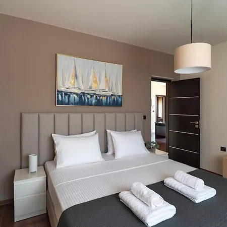 Daire White Rhodes City